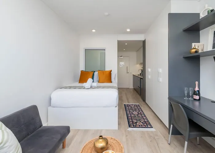 Chic Urban Studio At 1 On Albert