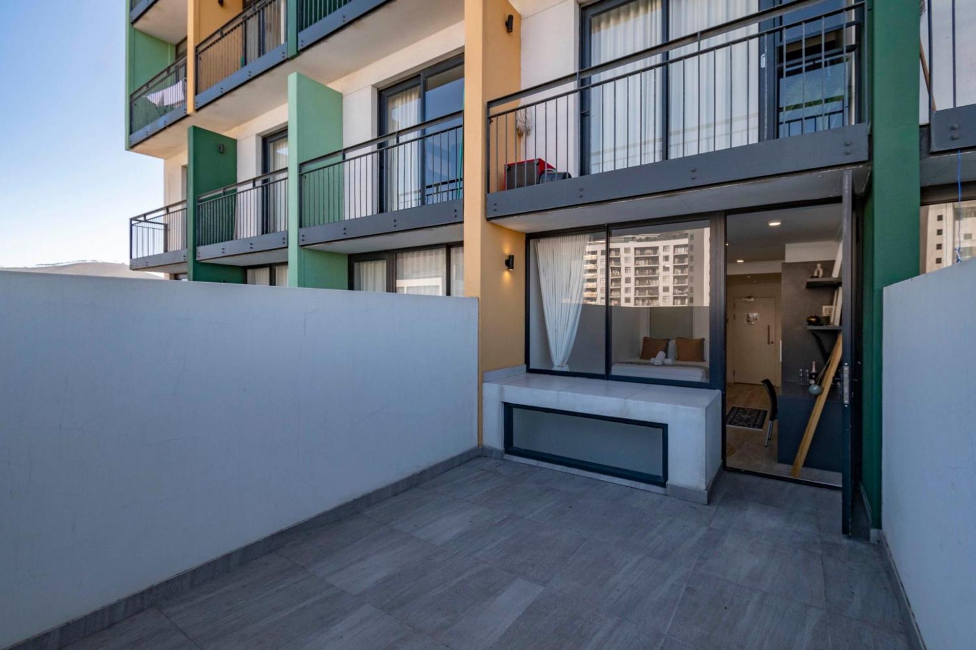 Chic Urban At 1 On * Cape Town